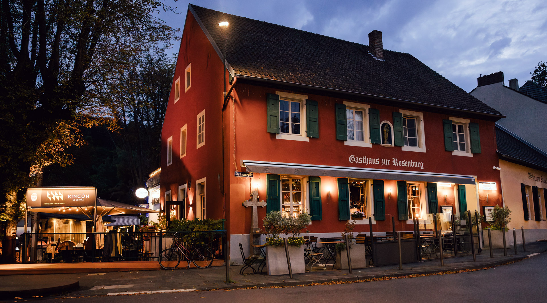 rincon_restaurant_aussenansicht-nacht